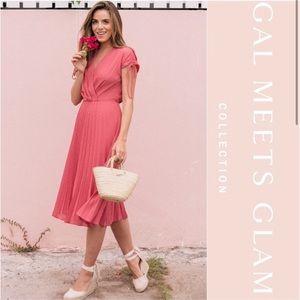 Gal Meets Glam Pink Pleated Dress